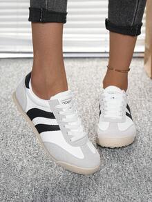 Flipark 1 Pair Women's Light Colorblock Striped German Trainer Shoes, Flat Lace-Up Retro Commuter Casual Sneakers, Collegiate Style - White - View 3