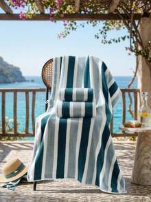 3/1pc 13.8*13.8in/16.5*27.6in/27.6in/27.6x55in Gradient Striped Coral Fleece Towel, Ultra Fluffy Thickened High Absorbent Quick Dry Face Towel, Hotel Spa Daily Shower Fitness Beach Travel Minimalist Modern Striped Bath Towel - Blue and White - View 2