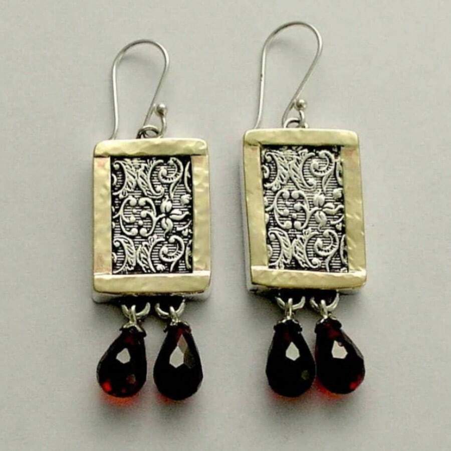 Women's Elegant Dual-Tone Scroll Pattern Earrings, Vintage Design Exudes Graceful Elegant - Silver - View 1