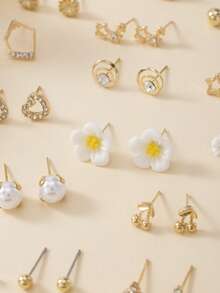30 Pairs Exquisite Minimalist Star, Heart, Cherry, Flower Earrings Set For Women, Dating Stud Earrings Gift - Yellow Gold - View 5