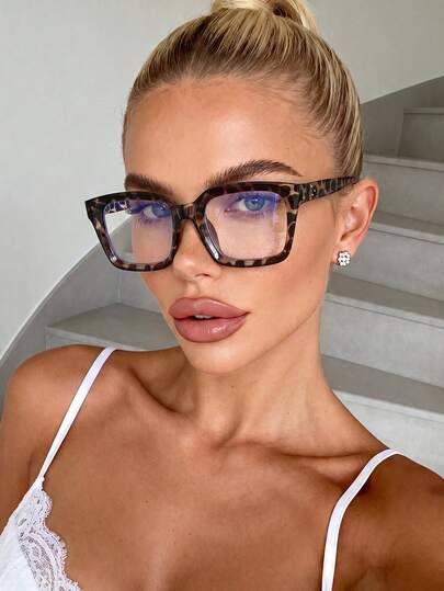 1 Pair Women's Square Leopard Print Non-Prescription Glasses, Campus Style Face-Flattering Eyewear, Suitable For Daily Life, Office, Watching TV, Gaming, Phone Decoration