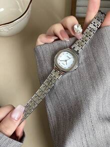 1pc Silver-Gold Oval Design Green Dial Elegant Women's Watch, Bracelet Style Fashion Minimalist Casual - Silver - View 2