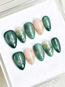10 Stücke Vintage elegante dunkelgrüne Farbverlauf Katzenaugen mit handgemalten goldenen Zweigblatt Wirbel Herz Sternenexplosion kurze Mandelform Nägel, geeignet für Party Hochzeit tägliche Nutzung, wiederverwendbare künstliche Nägel - Grün - Übersicht 2