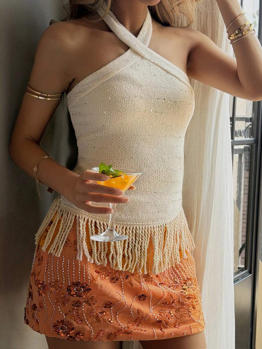 女款杏色交叉背帶亮片流蘇下擺修身彈性波希米亞風上衣 - 杏色 - 查看 1
