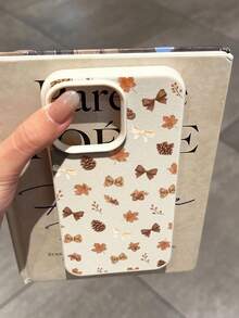 1 buah Casing Ponsel Lembut Bertekstur Kulit dengan Lubang Besar, Motif Daun Maple Musim Gugur, Pita, Kerucut Pinus, Biji Ek, dan Ranting Berry, Kompatibel dengan iPhone 11/12/13/14/15/16/17 Pro Max - MultiWarna - View 4