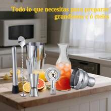Mixology Bartender Kit de Bar Kit de cóctel, 23 Piezas, Kit de coctelera con Soporte acrílico para Mezclar Bebidas, Kit de Herramientas de Camarero Plateado - Ver 6