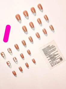 Transform Your Nails 24片/組 極簡白色法式底色 3D白色花朵、金色珠飾與波點裝飾 全覆蓋穿戴式假指甲，含1片果凍膠與1個指甲锉，適合所有女性/女孩的日常通勤、下午茶、舞會派對美甲 - 白色 - 查看 3