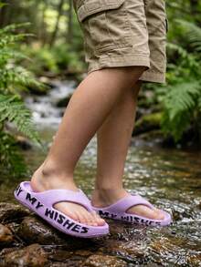HAHABOBO Sandal Jepit Anak Satu Bagian dari EVA Cetak, Sandal Platform dengan Dekorasi Huruf 3D di Samping, Cocok untuk Musim Panas, Pantai, Berkemah, dan Pemakaian Sehari-hari - Purple - View 3