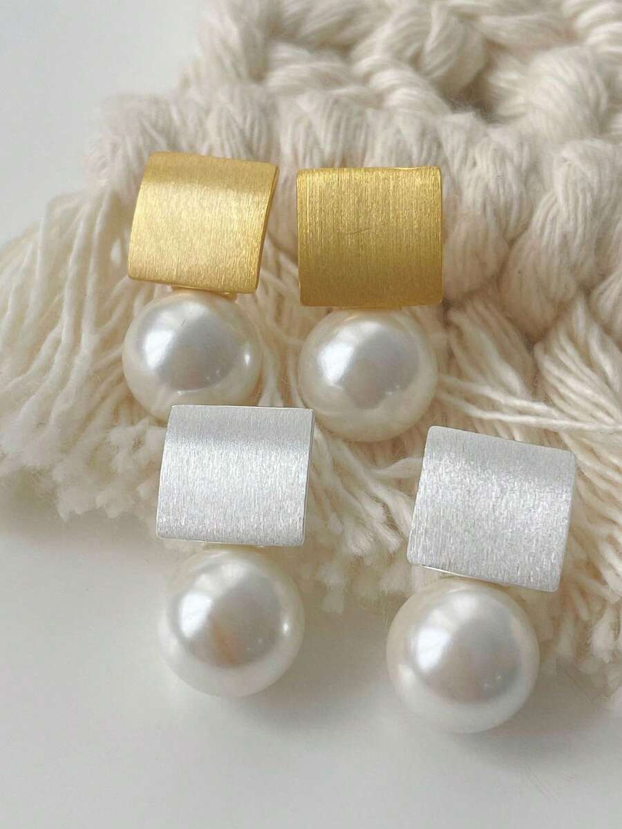 1pair Gold/Silver French Vintage Brushed Matte Shell Pearl Geometric Square Stud Earrings–Elegant Minimalist,For Daily,Vacation,Travel,CasualWear,Gift - Geometry - View 1