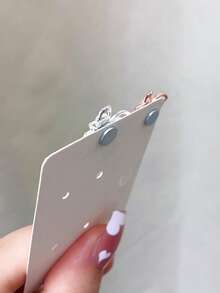 1對精緻蝴蝶夾式耳環，磁吸式設計，牢固可愛，適合學生與女性佩戴 - 蝴蝶耳夾 - 查看 5