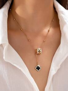 1pc Fashion Elegant Handmade Rhinestone Four-Leaf Clover Pendant Necklace For Women - Gold - View 7