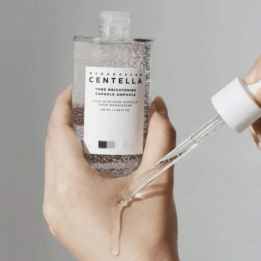 Serums & Facial Treatment - White - View 1