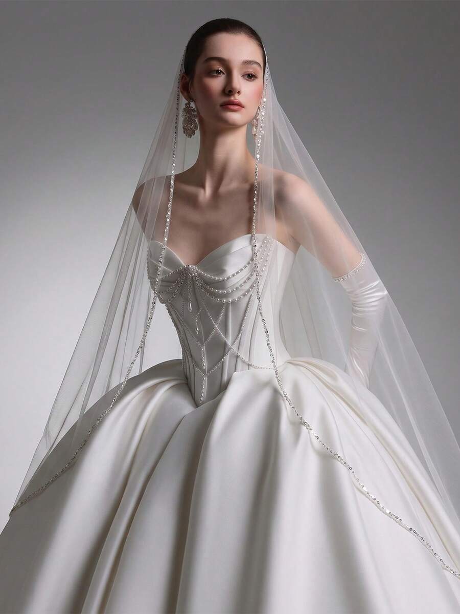 1件手工水晶珠新娘面紗，適合婚禮儀式、婚禮攝影道具、單身派對頭飾，附金屬髮梳