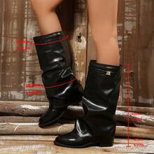 2026 New Black Round Toe Slouchy Knee-High Boots, Chunky Heel Metal Buckle Fold-Over Pleated Long Boots For Women, Autumn/Winter - Black - View 9