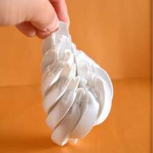 Novel Cute Bun-Shaped Twist Stress Relief Toy, 3D Printed Wrinkled Dumpling, Stretchable, Girly Style, Portable - White - View 2