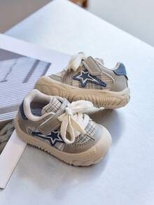 Children's Beige Plaid Athletic Shoes - Soft Non-Slip Sole, Star Detail, Comfortable For Toddler Walking - Beige - View 4