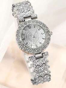 This 2-Piece Set Elegant Rhinestone Watch Is A Fashionable, Minimalist, And Luxurious Full Rhinestone Women's Quartz Watch, Paired With A Heart-Shaped Diamond Bracelet Set, Suitable For Holidays, Parties, Weddings, Gatherings And Daily Wear, Making It The Perfect Gift For Women. - Silver - View 6