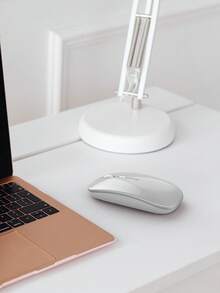 Mejora tu experiencia informática con un ratón inalámbrico recargable - Ratón óptico silencioso de 2.4GHz, adecuado para portátiles - Plateado - Ver 2