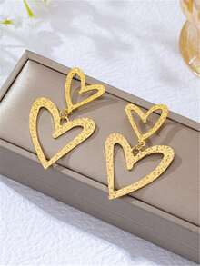 1 Pair Heart-Shaped Earrings, European And American Fashion Asymmetrical Hollow Heart Stud Earrings, Minimalist Design Earrings For Women - Yellow Gold - View 7