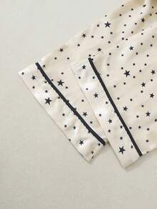 Set Piyama Wanita Motif Bintang Satin Jacquard Lengan Panjang dan Celana Panjang - Aprikot - View 9