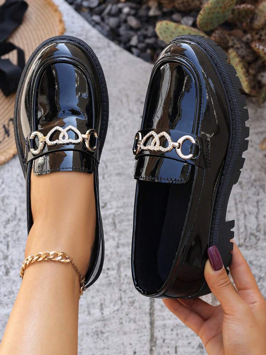Women's Heart Chain Rhinestone Patent Leather Thick Sole Loafers, Height-Increasing Non-Slip Chunky Sole Slip-On Casual Commute Shoes, Preppy Style - Black - View 1