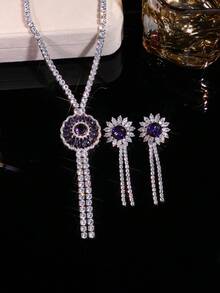 Conjunto de Joyas con Flor Azul y Circonita con Borlas, Collar y Aretes para Vestido de Noche y Novia, Set de 2 Piezas - Multicolor - Ver 5