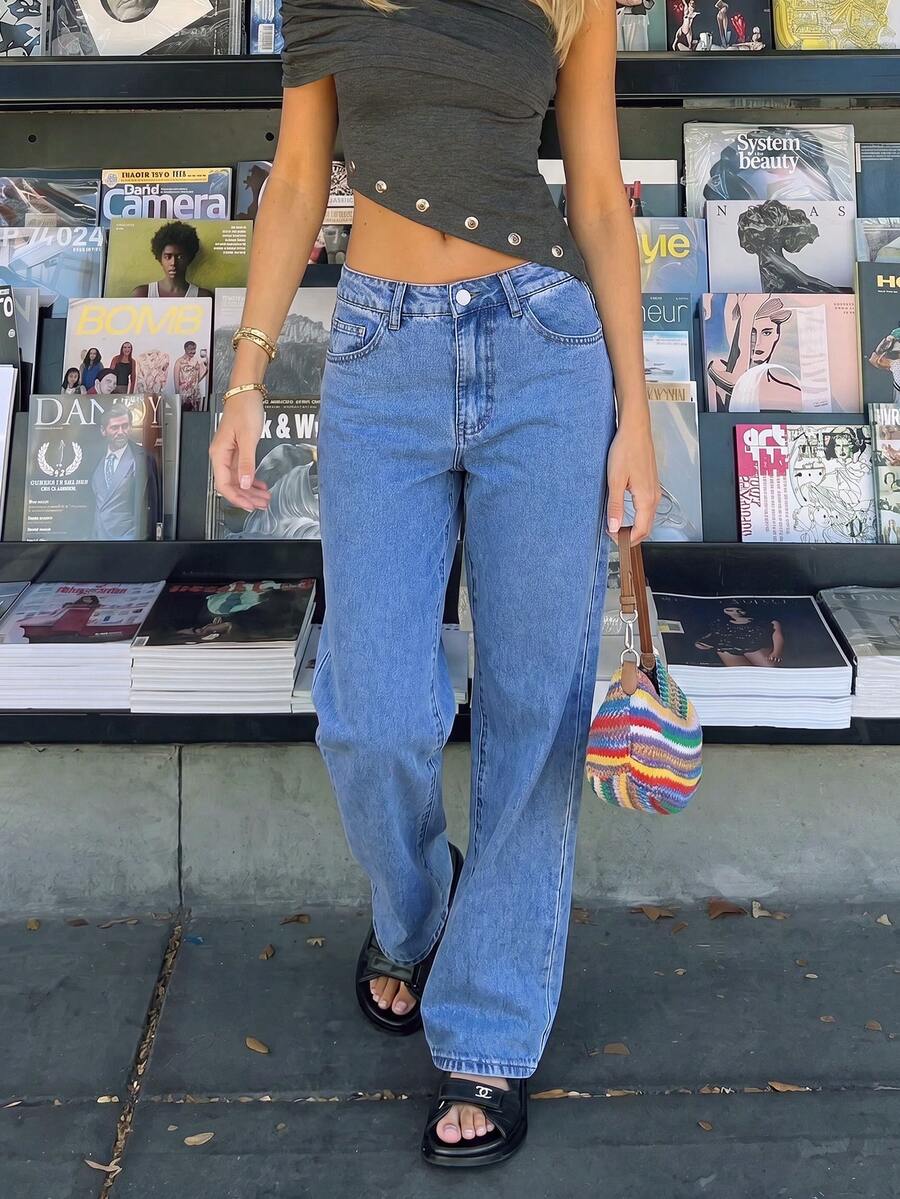 Light Wash Straight Leg Denim Jeans, Women's Casual Long Pants, With Pockets, Button And Zipper Fly, Basic Y2K Style, Non-Stretch Fit