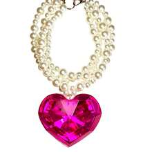 Bohemian Style Women's Toffee Necklace, Rose Red Heart Exquisite Pendant, Creative Asymmetric Beaded Necklace, Thick Design, Suitable For Daily And Vacation Wear - Pearl - View 1