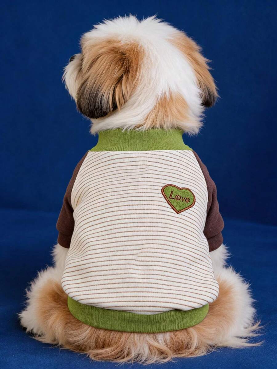PETCIRCLE 1件寵物衣服 小狗幼犬適用 可愛防風保暖 簡約百搭 柔軟親膚 咖啡色條紋愛心圓領毛衣 - 綠色 - 彩色 - 查看 1