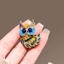1pc Cute Enamel Painted Owl Brooch, High-End Animal Lapel Pin For Men And Women, Elegant Suit Coat Accessory, Versatile Fashionable Brooch, Couple Owl Brooch - Multicolor - View 3