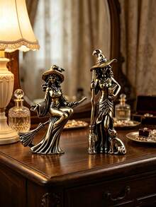 1 Peça Estátua de Bruxa Vintage de Latão com Vassoura e Livro, Decoração Colecionável de Metal Inspirada em Filme Mágico para Mesa, Ornamento de Mesa para Estante, Casa e Quarto, Presente Atencioso para Mulheres no Aniversário, Formatura, Halloween, Ação de Graças, Natal - Vários estilos - Visão 3