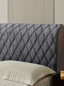 1 Piece Of Diamond-Shaped Heart Full-Wrap Ultra-Soft And Smooth Quilted Headboard Cover. Thick Milk Velvet Plain-Colored Back Cover For Dust Protection. Comfortable To Lean On. Elastic Pull On The Back. Room Headboard Decoration. - Dark Grey - View 4
