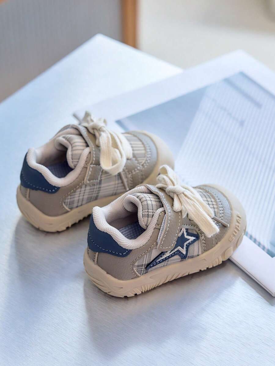Children's Beige Plaid Athletic Shoes - Soft Non-Slip Sole, Star Detail, Comfortable For Toddler Walking - Beige - View 1