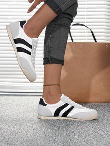Flipark 1 Pair Women's Light Colorblock Striped German Trainer Shoes, Flat Lace-Up Retro Commuter Casual Sneakers, Collegiate Style - White - View 5