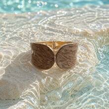 ORNAPEADIA 1pc Women's Gold-Plated Brown Sand-Textured Enamel Asymmetrical Shape Open Cuff Bracelet, Summer Beach Versatile Accessory, Suitable For Daily Wear/Gift - SZ60891-7 - View 3