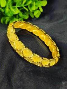 Fashionable Women's Gold Hollow Buckle Bracelet Jewelry, Saudi Arabia Europe America Middle East Dubai Bride Wedding Banquet Mother's Day Birthday Gift For Mom Girlfriend Sister, Alloy Bracelet - Yellow Gold - View 5