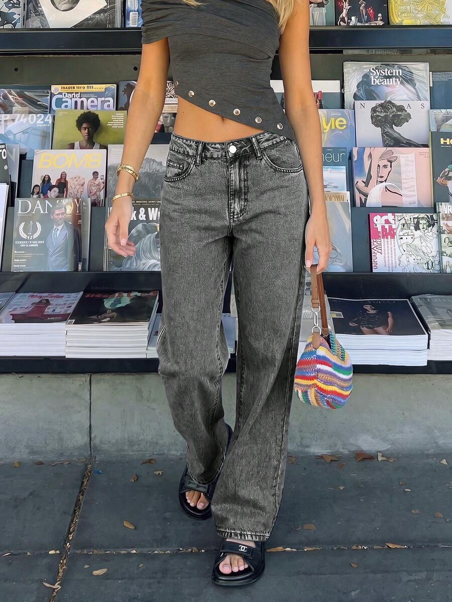 Fashion Women's Long Straight Leg Jeans, Grey Washed Denim, Non-Stretch, With Pockets And Zipper
