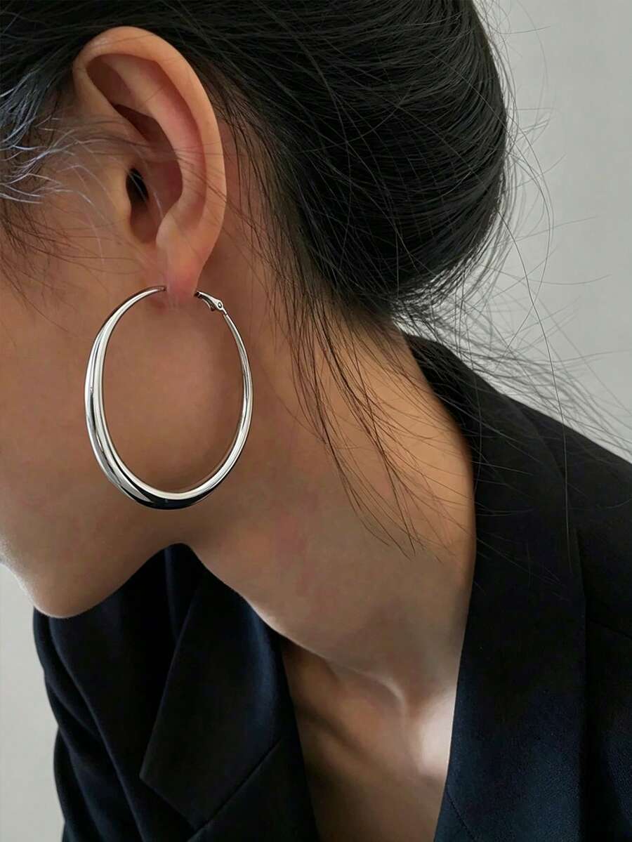 1對圓形極簡耳環,適合女性日常配戴 - 銀色 - 查看 1