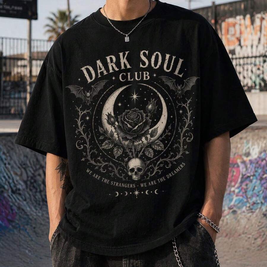 Totenkopf Shirt, Dark Soul Club T-Shirt, Retro Punk Stil T-Shirt, Punk Bohemian Muster T-Shirt, Gothic Fantasy Street Style - Schwarz - Übersicht 1