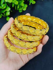 Fashionable Women's Gold Hollow Buckle Bracelet Jewelry, Saudi Arabia Europe America Middle East Dubai Bride Wedding Banquet Mother's Day Birthday Gift For Mom Girlfriend Sister, Alloy Bracelet - Yellow Gold - View 2