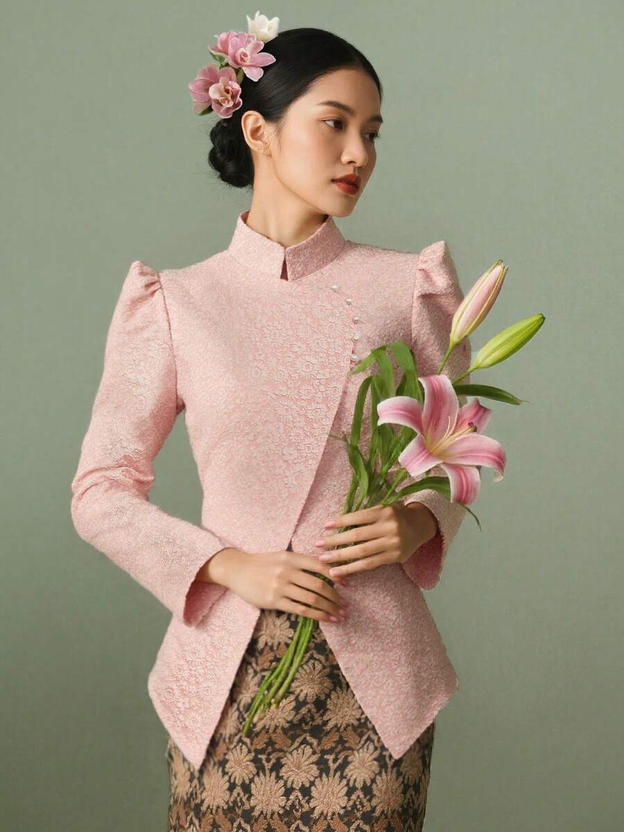 現代優雅女款襯衫,立領設計,不對稱剪裁,優雅風格,3D花卉圖案,娘惹風上衣 - 粉色 - 查看 1