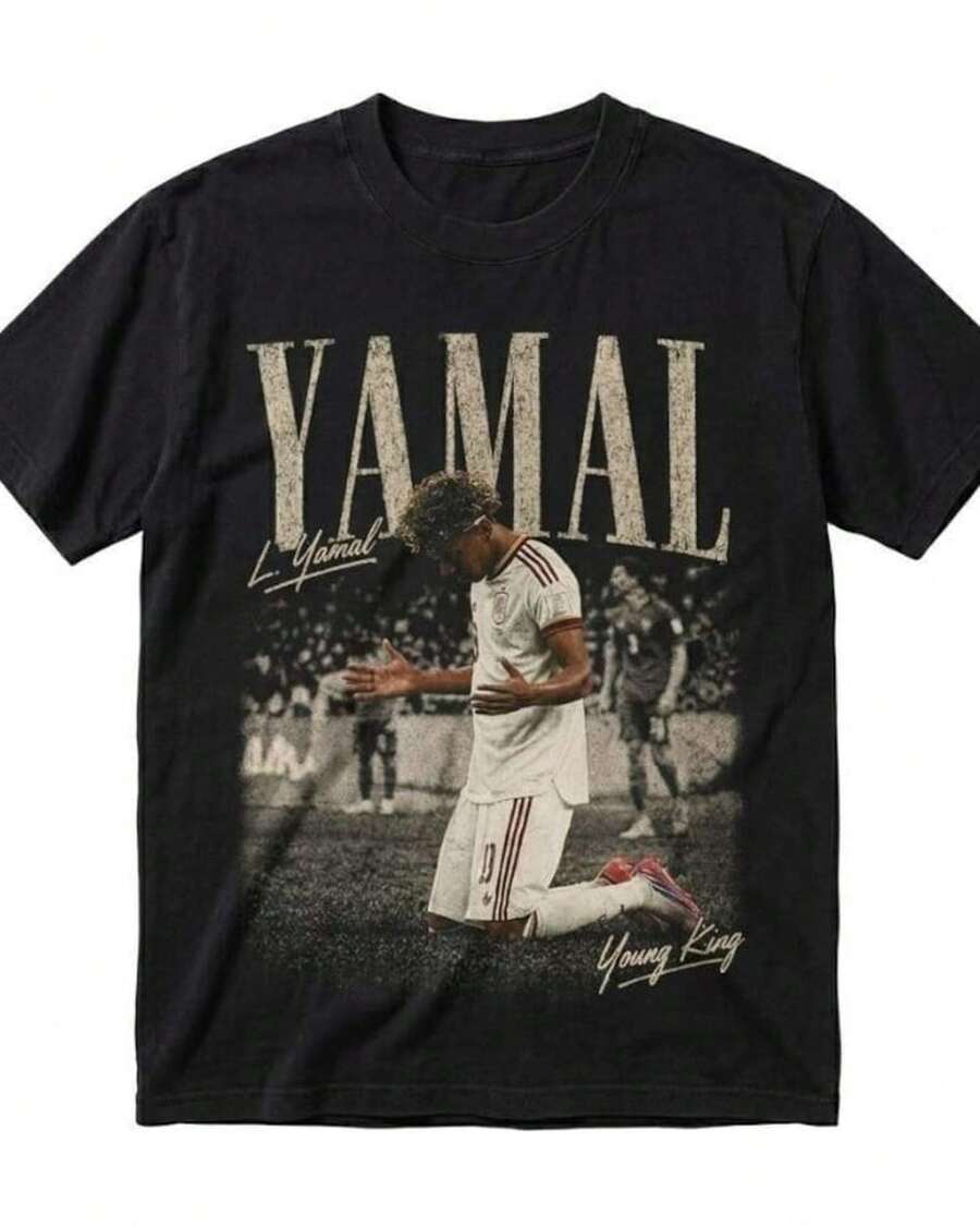Camiseta Unisex con Retrato Retro de Jugador de Fútbol Nacional - Negro - Ver 1