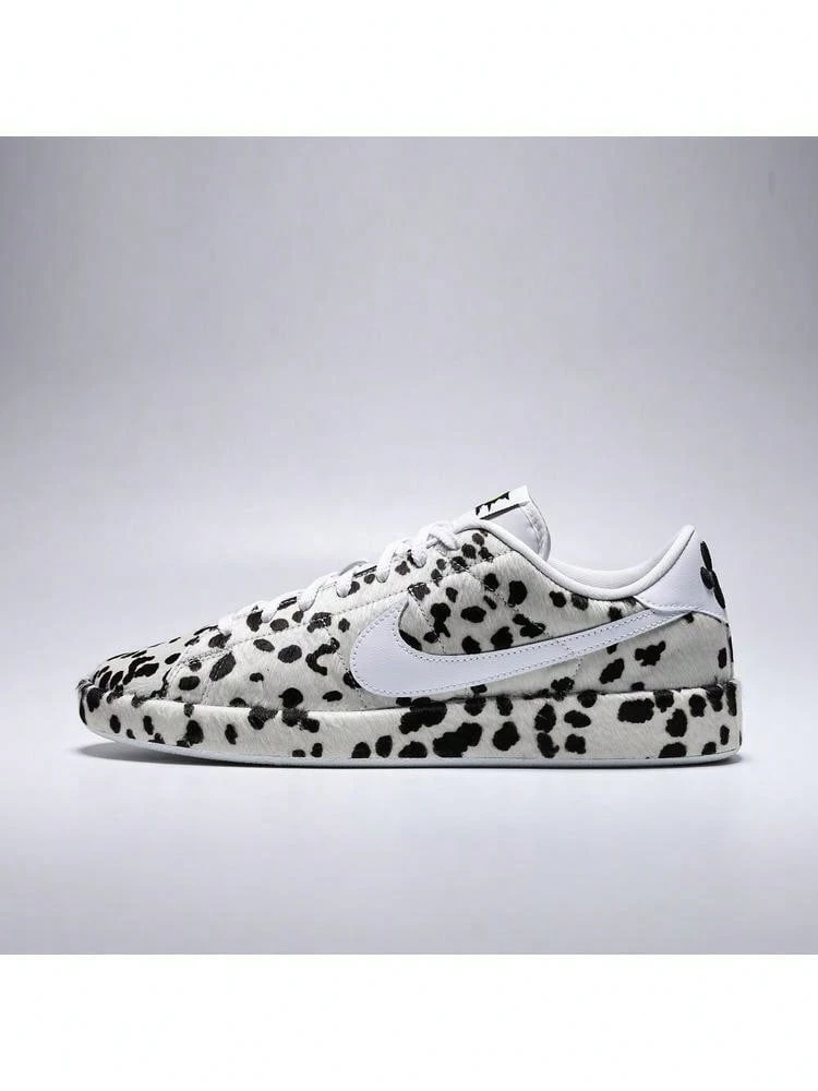 Nike 男款 TENNIS CLASSIC CS PRM CHEW DOG 低筒網球鞋 JA8560-100 - 黑與白 - 查看 1