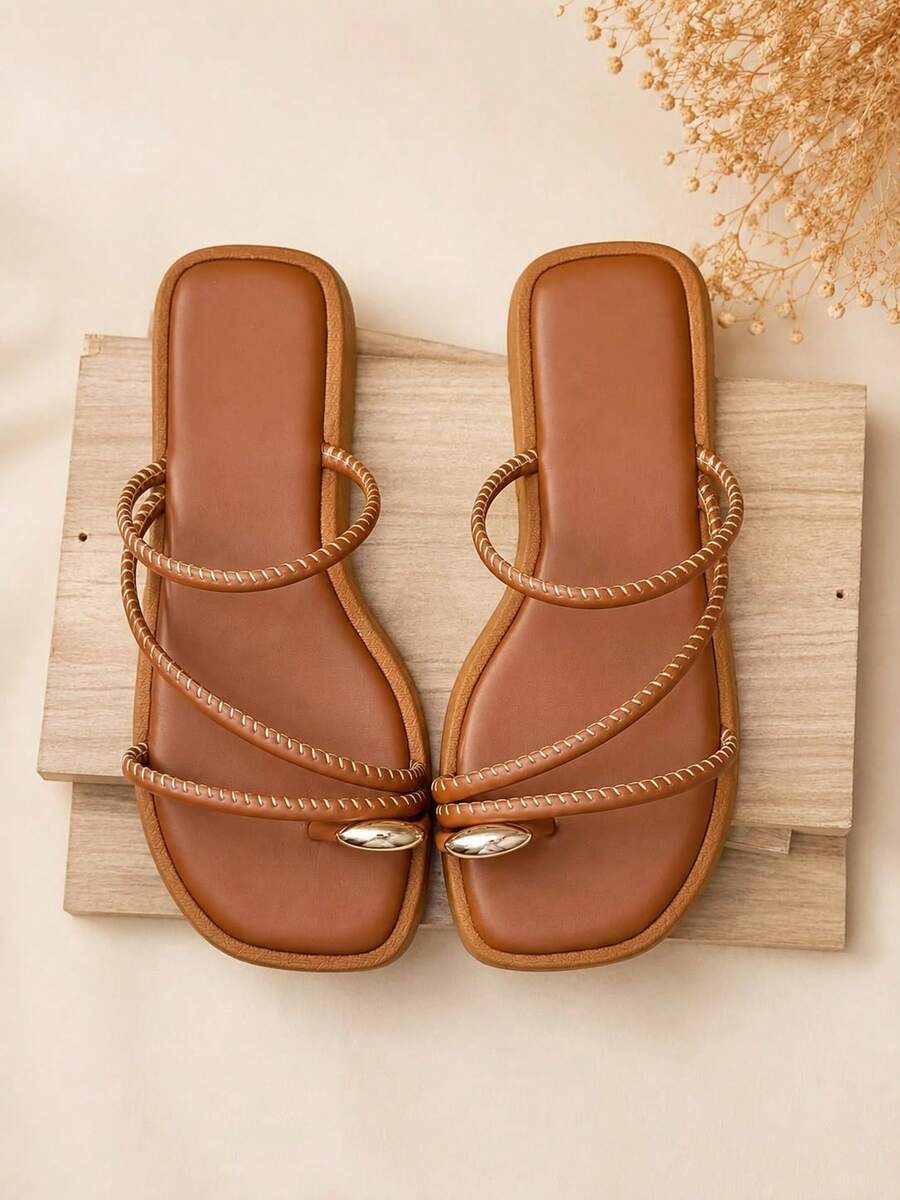 Women's Flatform Sandal With ABS Detail On The Little Toe, Elegant Women's Flat Summer - 鏽棕色 - 查看 1