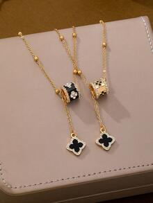 1pc Fashion Elegant Handmade Rhinestone Four-Leaf Clover Pendant Necklace For Women - Gold - View 2