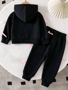 Baby Girl Heart Pattern Printed Hooded Zip-Up Sweatshirt And Pants Set - Black - View 2
