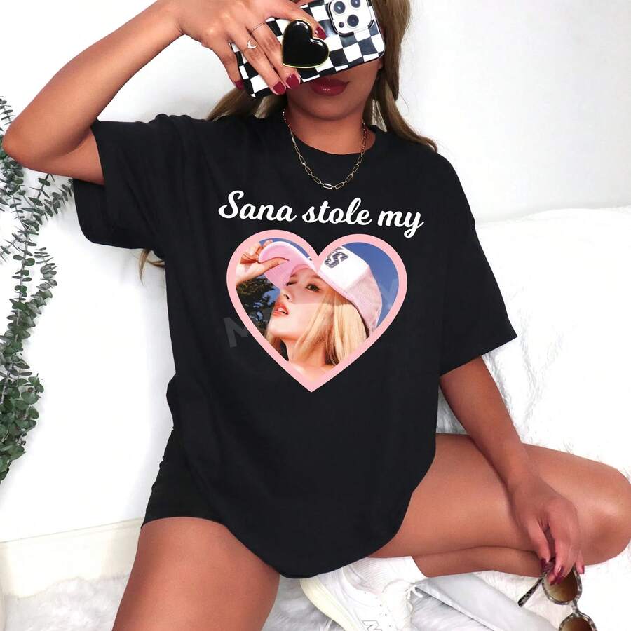 Sana My Heart Shirt, Sana Shirt, Once Merch, Twicess Graphic Tee T-shirt rétro imprimé à la mode pour hommes et femmes, Twicess World Tour Merch, - Noir - Voir 1