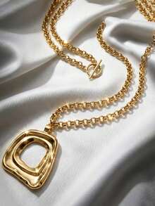 1pc Geometric Metal Exaggerated Chain Square & Round Asymmetric Pendant Necklace For Women - Gold 2 - View 6