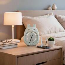 Unisex Practical Style For Bedroom And Office Desk Clock - Green - View 5