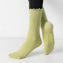2/5 Pairs Women's Random Mixed Color Ruffle Mid-Calf Yoga Socks, Full Sole Silicone Non-Slip Cotton Breathable Pilates Fitness Dance Floor Socks - 5 Pairs Of Random - View 5